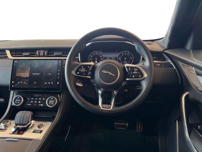 Used Jaguar F-Pace 2024 for sale - 78199101: Photo 16