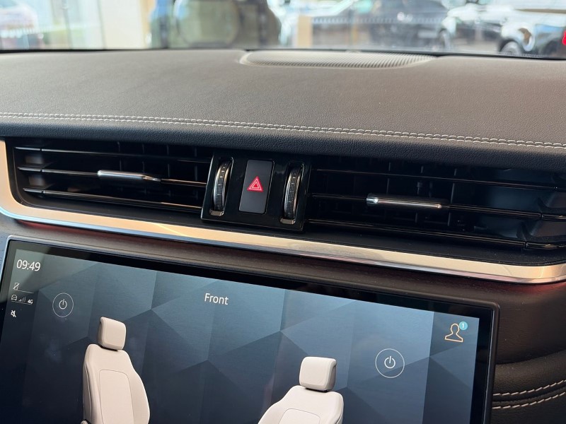 Used Jaguar F-Pace 2024 for sale - 78199101: Photo 38