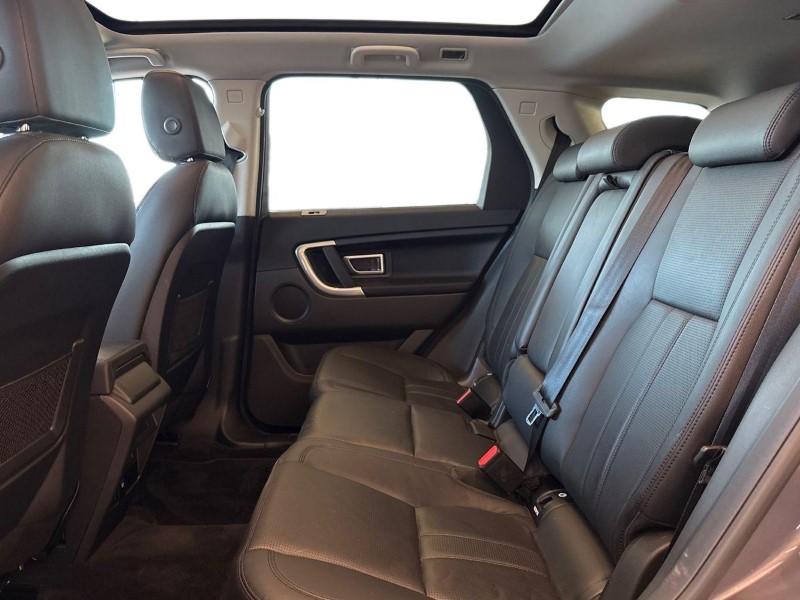 Used Land Rover Discovery Sport 2018 for sale - 77945575: Photo 4