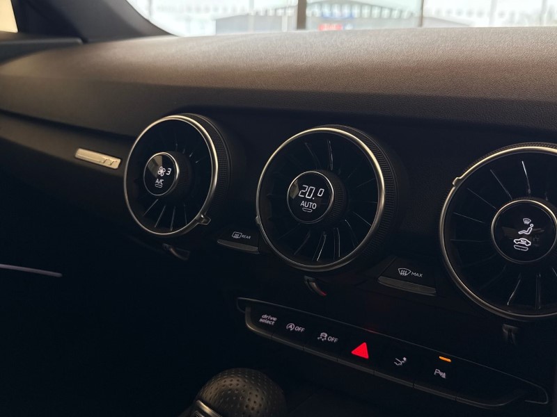 Used Land Rover Range Rover Evoque 2026 for sale - 77950813: Photo 18