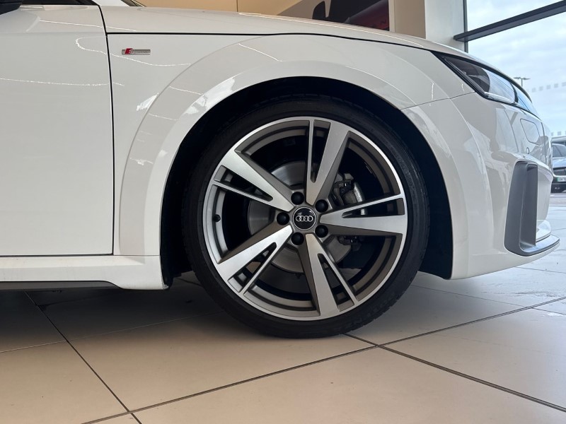 Used Land Rover Range Rover Evoque 2026 for sale - 77950813: Photo 8