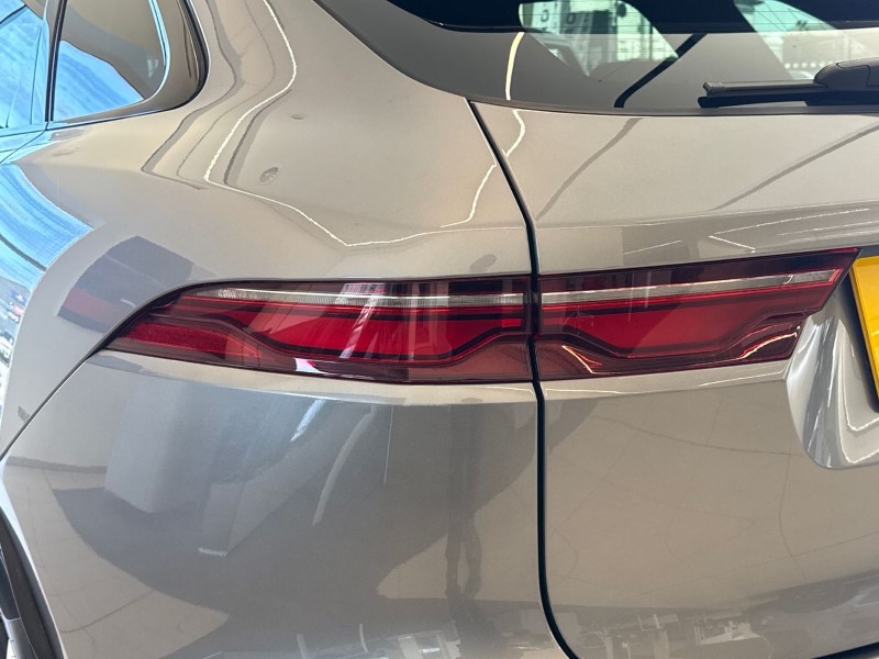 Used Jaguar F-Pace 2023 for sale - 77945574: Photo 19