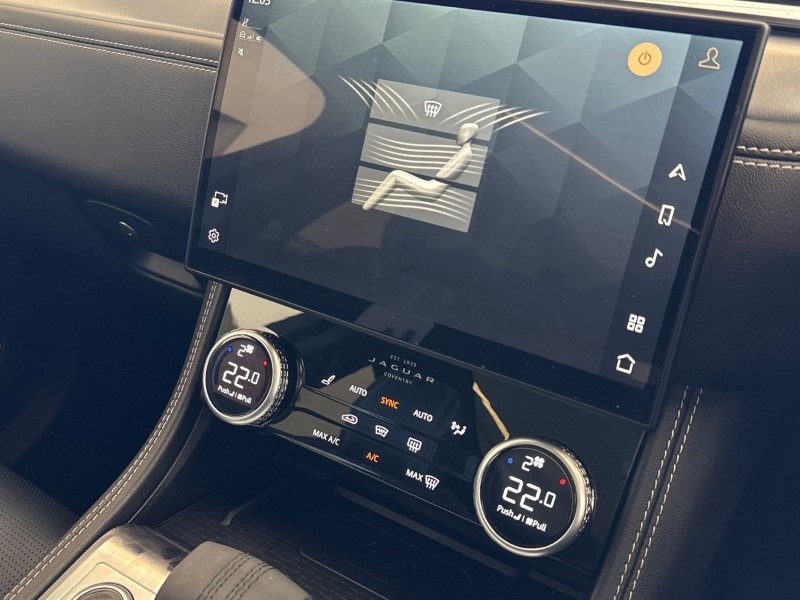 Used Jaguar F-Pace 2023 for sale - 77945574: Photo 32