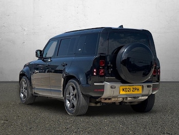 Used Land Rover Defender 2021 for sale - 78744857: Photo