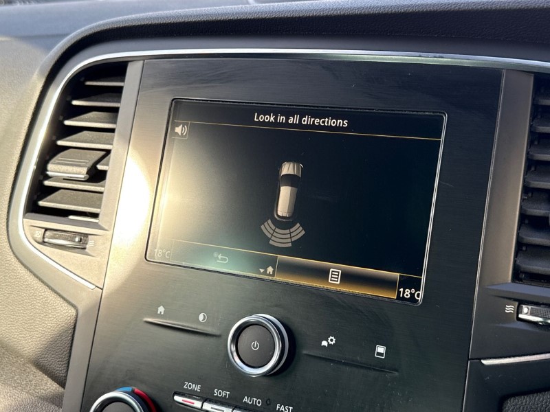 Used Renault Megane 2020 for sale - 76981110: Photo 31