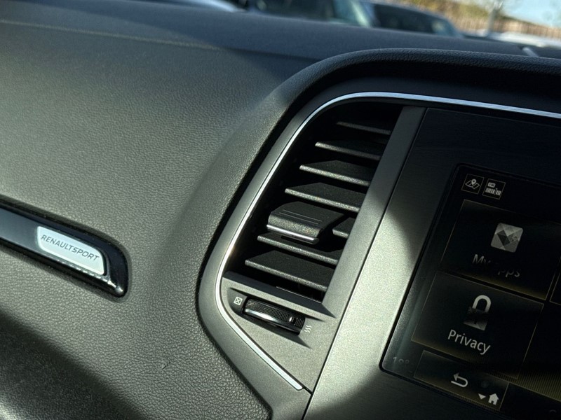 Used Renault Megane 2020 for sale - 76981110: Photo 34