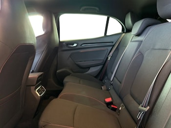 Used Renault Megane 2020 for sale - 76981110: Photo