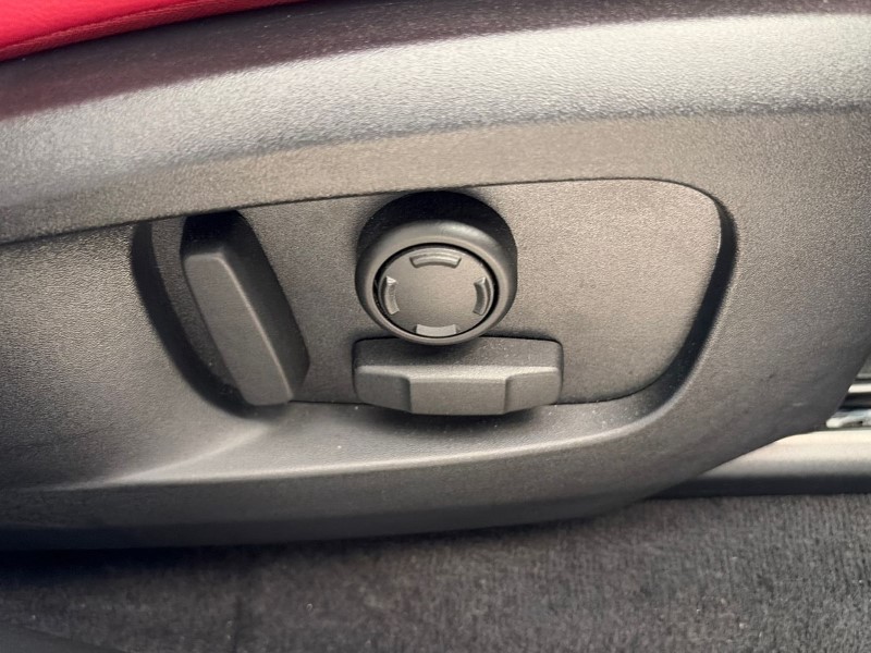 Used Jaguar F-Pace 2023 for sale - 77918095: Photo 25