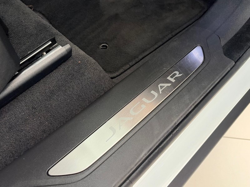 Used Jaguar F-Pace 2023 for sale - 77918095: Photo 42