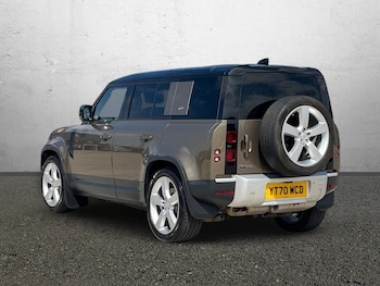Used Land Rover Defender 2020 for sale - 79344103: Photo