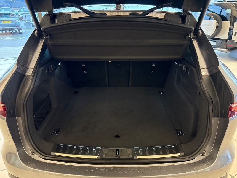 Used Jaguar F-Pace 2024 for sale - 77406463: Photo 10