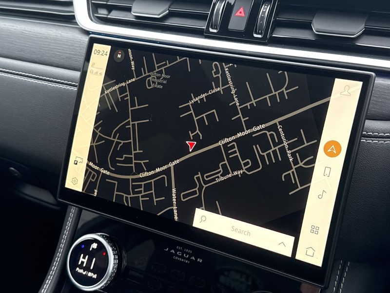 Used Jaguar F-Pace 2024 for sale - 77406463: Photo 11