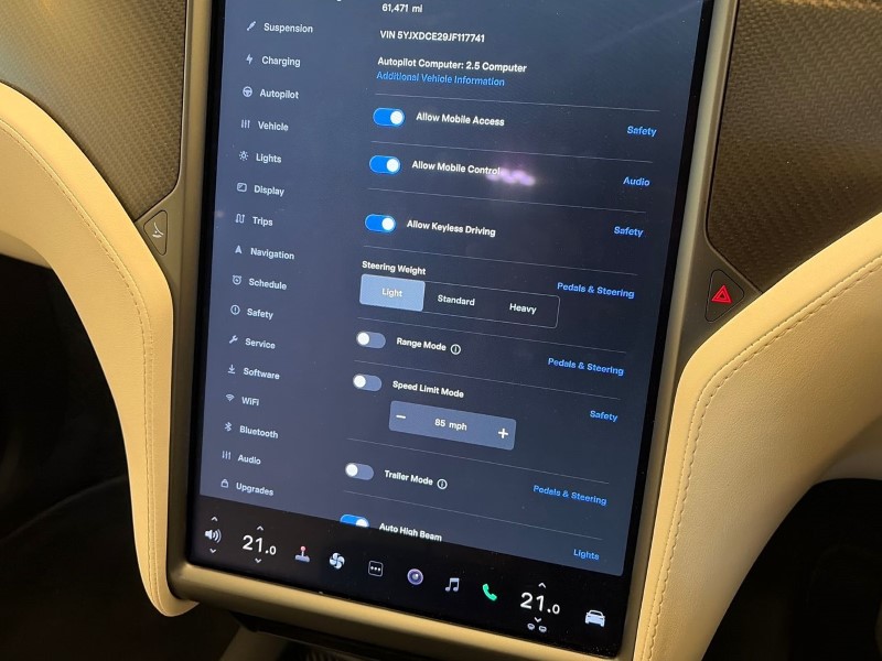 Used Tesla Model X 2018 for sale - 77011723: Photo 36