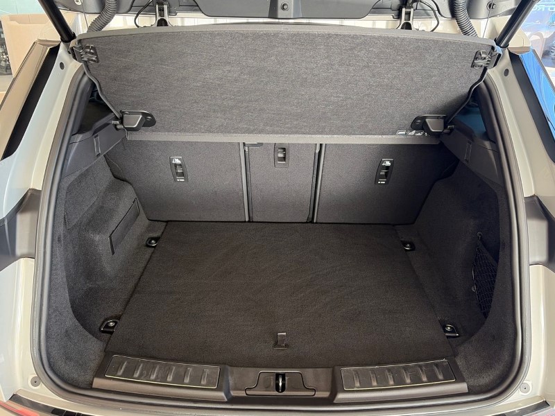 Used Land Rover Range Rover Evoque 2023 for sale - 77581480: Photo 11