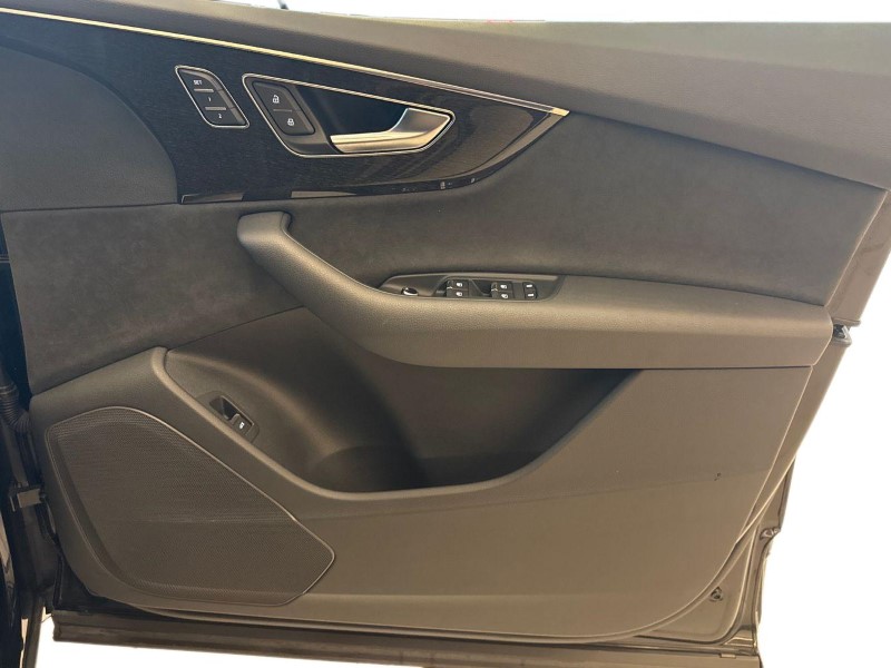 Used Audi Q7 2023 for sale - 76982094: Photo 21