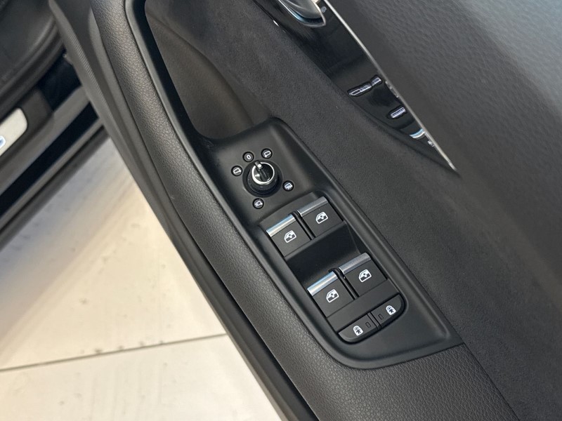 Used Audi Q7 2023 for sale - 76982094: Photo 22