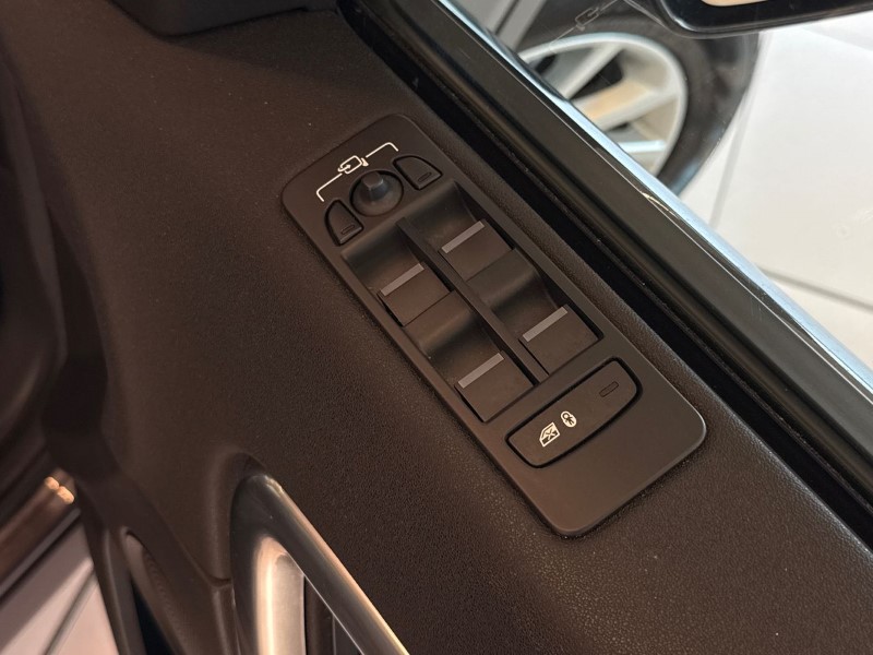 Used Land Rover Discovery Sport 2018 for sale - 78175987: Photo 24