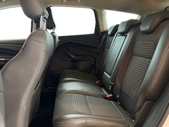 Used Ford Kuga 2018 for sale - 77691012: Photo