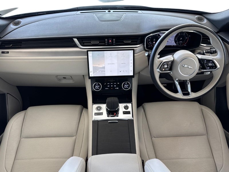 Used Jaguar F-Pace 2023 for sale - 78199148: Photo 10