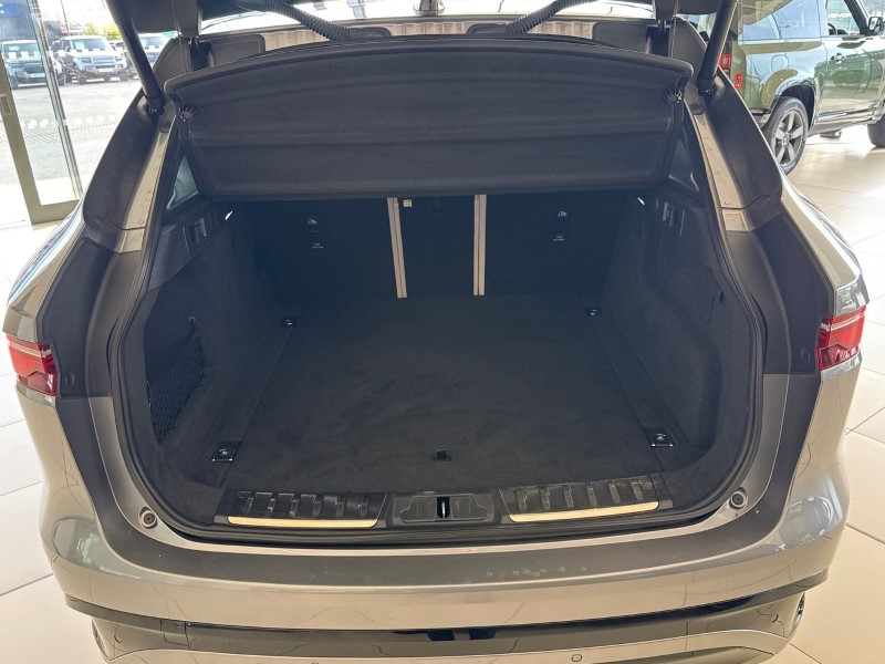 Used Jaguar F-Pace 2023 for sale - 78199148: Photo 11