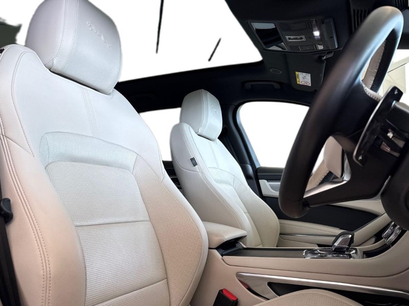 Used Jaguar F-Pace 2023 for sale - 78199148: Photo 27