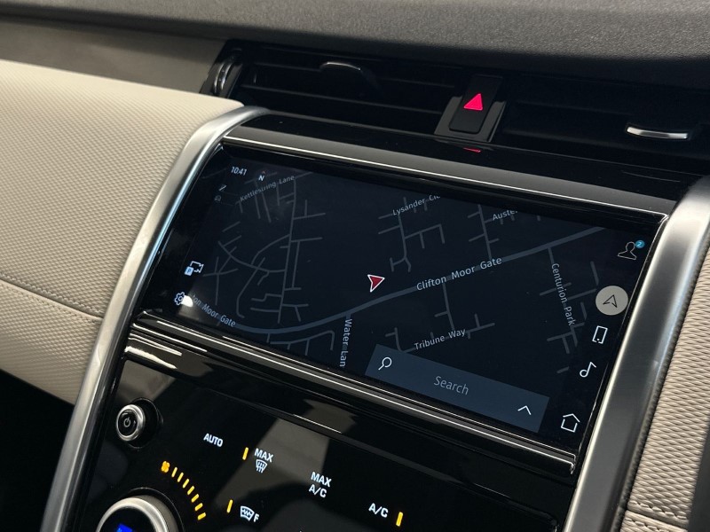 Used Land Rover Discovery Sport 2022 for sale - 77607083: Photo 12