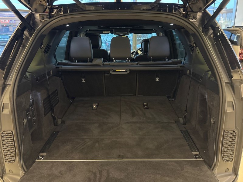 Used Land Rover Discovery 2024 for sale - 77445808: Photo 10