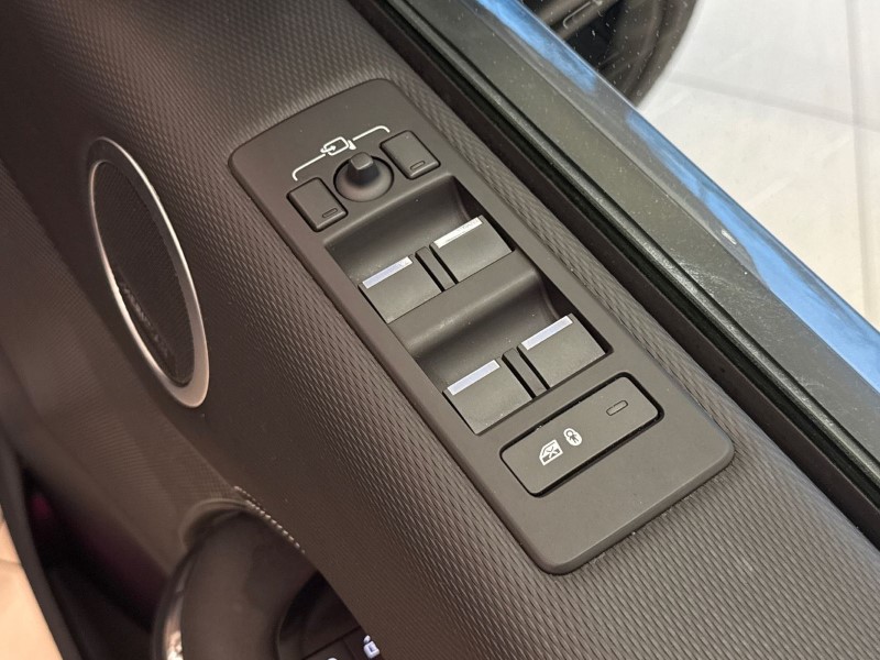 Used Land Rover Discovery 2024 for sale - 77445808: Photo 23