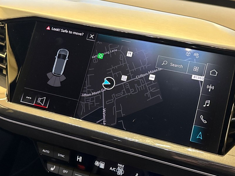 Used Audi Q4 e-tron 2023 for sale - 77210369: Photo 12