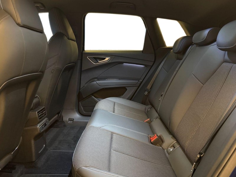 Used Audi Q4 e-tron 2023 for sale - 77210369: Photo 4
