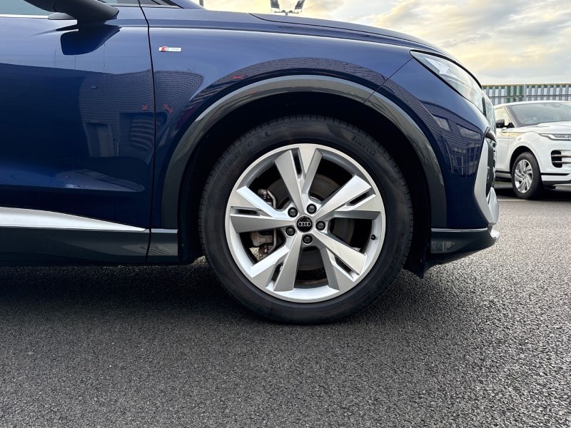 Used Audi Q4 e-tron 2023 for sale - 77210369: Photo 8