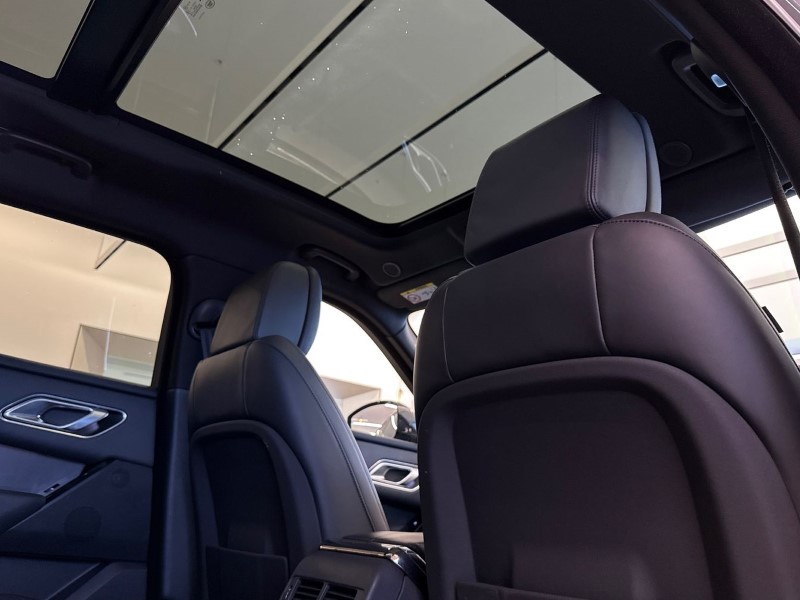 Used Land Rover Range Rover Velar 2024 for sale - 77406421: Photo 21