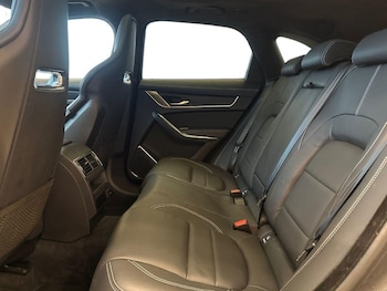 Used Jaguar F-Pace 2023 for sale - 77381080: Photo