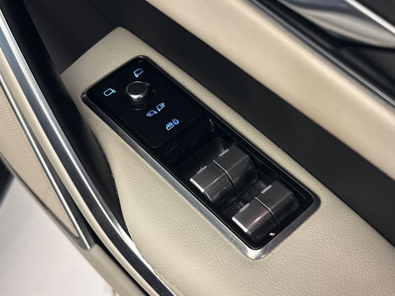 Used Jaguar F-Pace 2023 for sale - 77607082: Photo 24