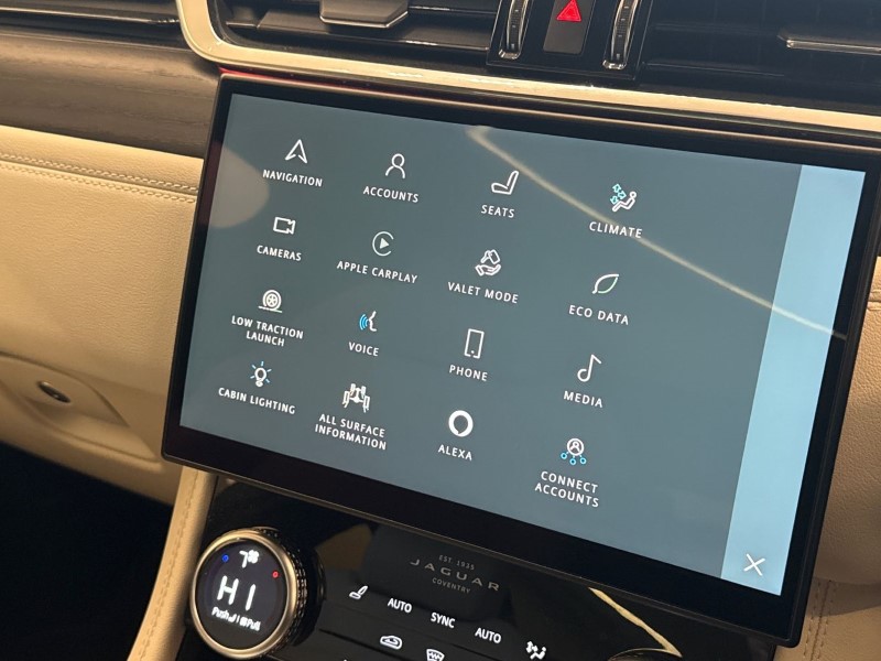 Used Jaguar F-Pace 2023 for sale - 77607082: Photo 32