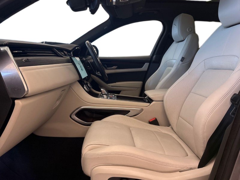 Used Jaguar F-Pace 2023 for sale - 77607082: Photo 4