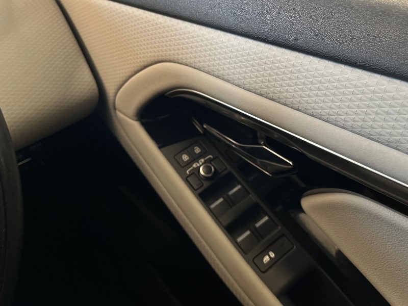 Used Land Rover Range Rover Evoque 2021 for sale - 76981928: Photo 21