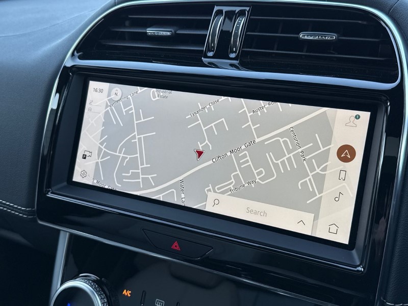 Used Jaguar XE 2022 for sale - 77762926: Photo 11