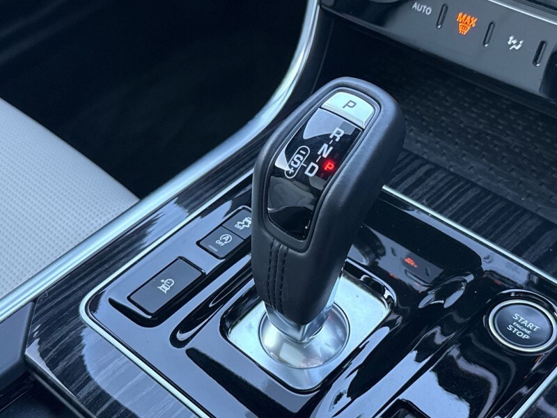 Used Jaguar XE 2022 for sale - 77762926: Photo 13