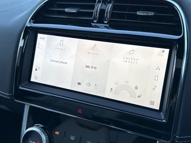 Used Jaguar XE 2022 for sale - 77762926: Photo 30