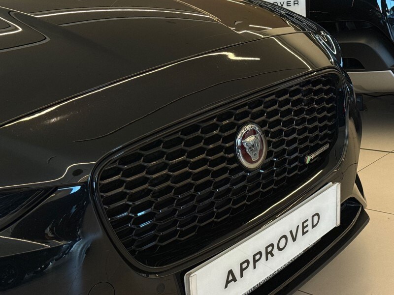 Used Jaguar XE 2022 for sale - 77762926: Photo 41