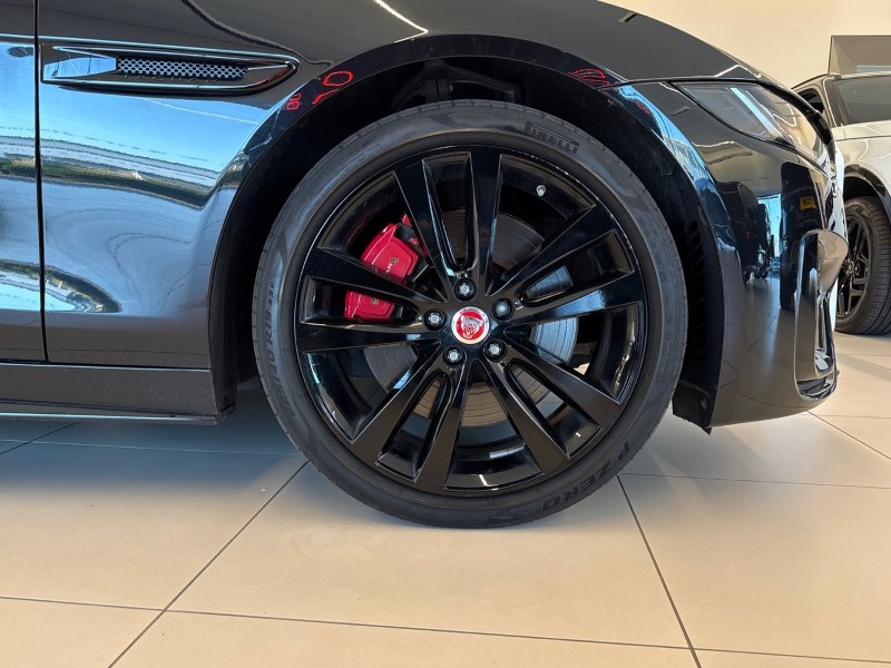 Used Jaguar XE 2022 for sale - 77762926: Photo 8