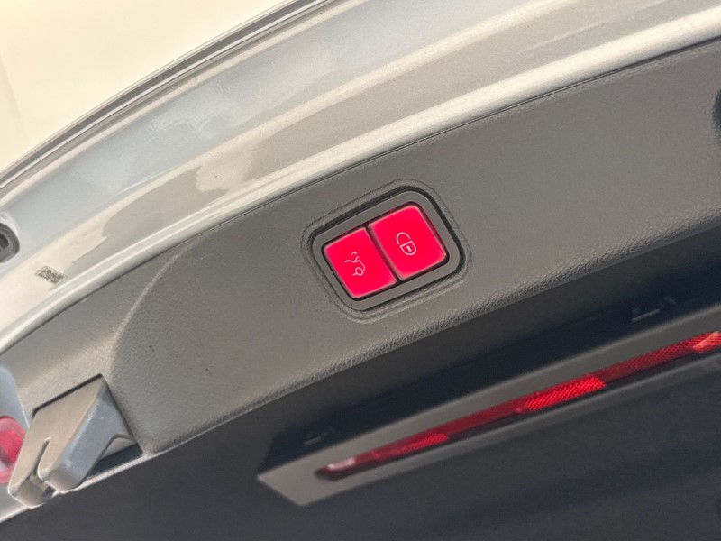 Used Mercedes-Benz E Class 2022 for sale - 77116183: Photo 40