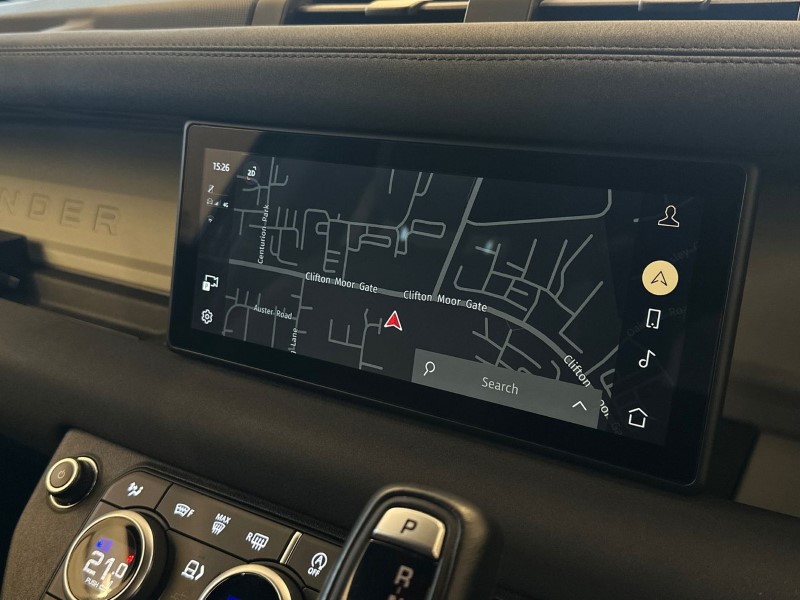 Used Land Rover Defender 2022 for sale - 77207076: Photo 11