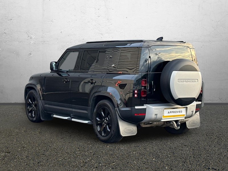Used Land Rover Defender 2022 for sale - 77207076: Photo 2