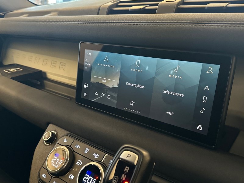 Used Land Rover Defender 2022 for sale - 77207076: Photo 29