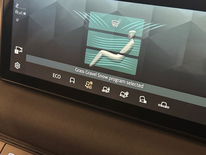 Used Land Rover Defender 2022 for sale - 77207076: Photo 36