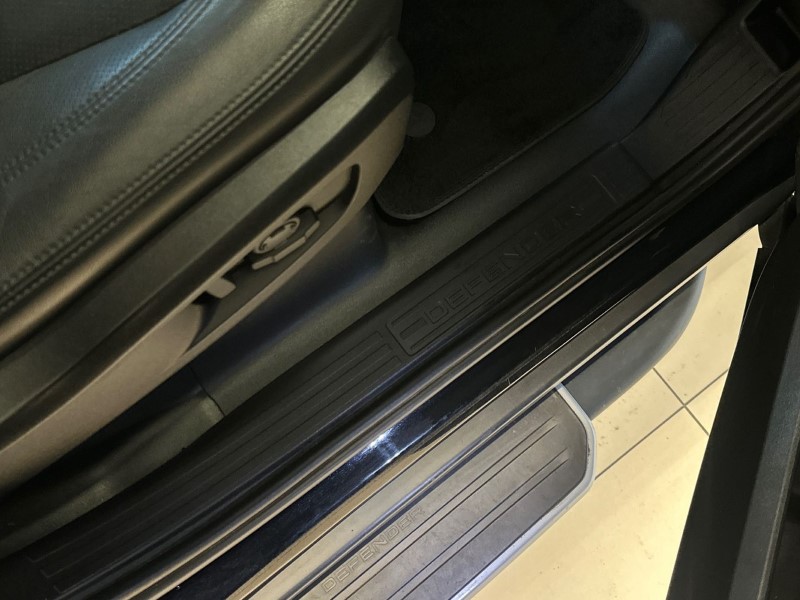 Used Land Rover Defender 2022 for sale - 77207076: Photo 38