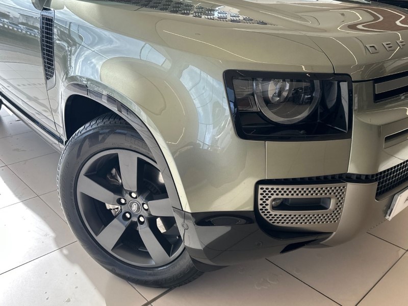 Used Land Rover Defender 2024 for sale - 77732693: Photo 41