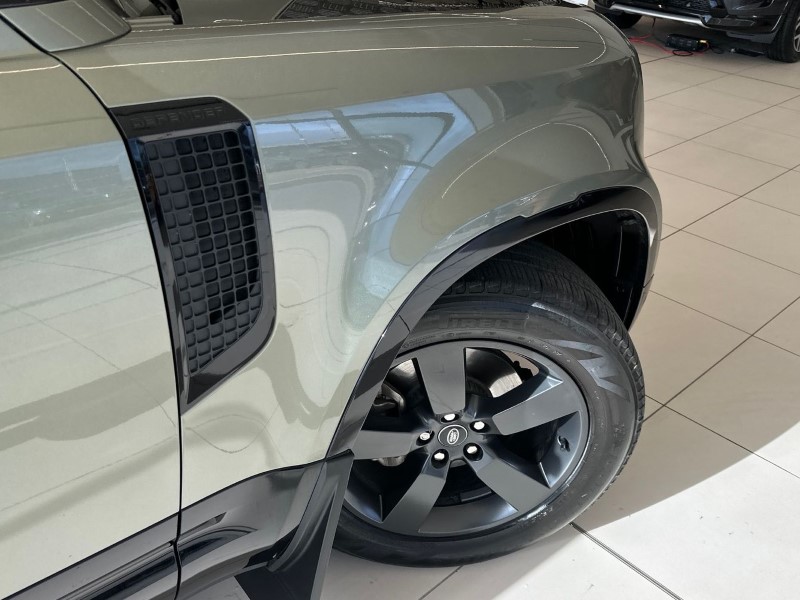 Used Land Rover Defender 2024 for sale - 77732693: Photo 48